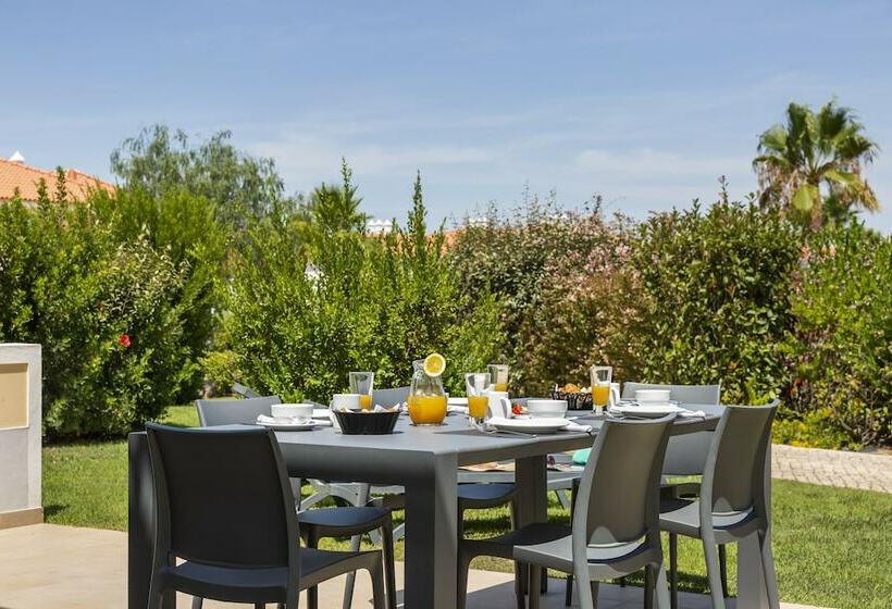 スリーベッドルーム　ヴィラ, Eden Villas & Apartments