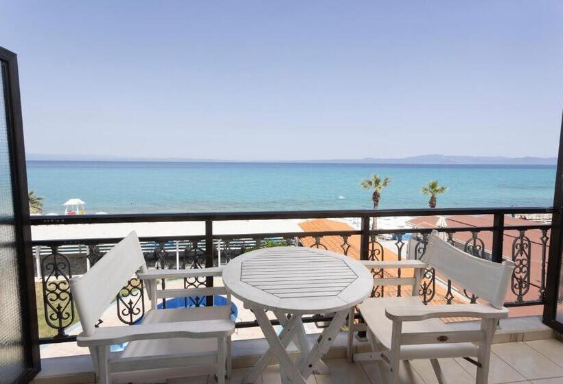 Номер Стандарт Вид на Море, Hanioti Grandotel