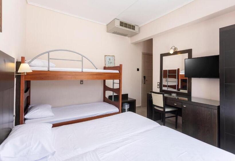 غرفة عائلية, Hanioti Grandotel