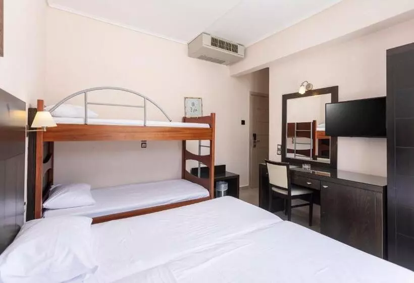 Perhehuone, Hanioti Grandotel