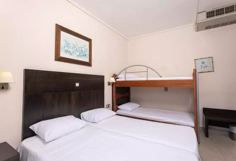 Perhehuone, Hanioti Grandotel