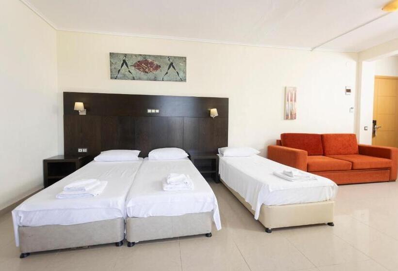 غرفة عائلية مطلّة علي البحر, Hanioti Grandotel