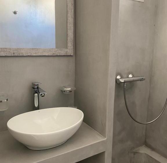 غرفة قياسية إطلالة جانبية علي البحر, Alkyon