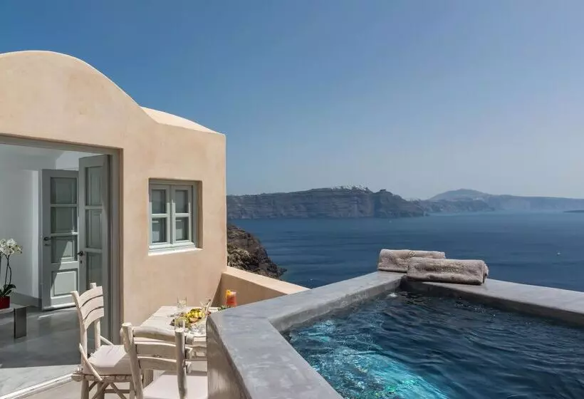 سوئیت پریمیوم, Andronis Luxury Suites