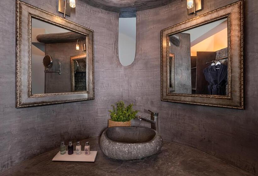 Люкс с Бассейном, Andronis Luxury Suites