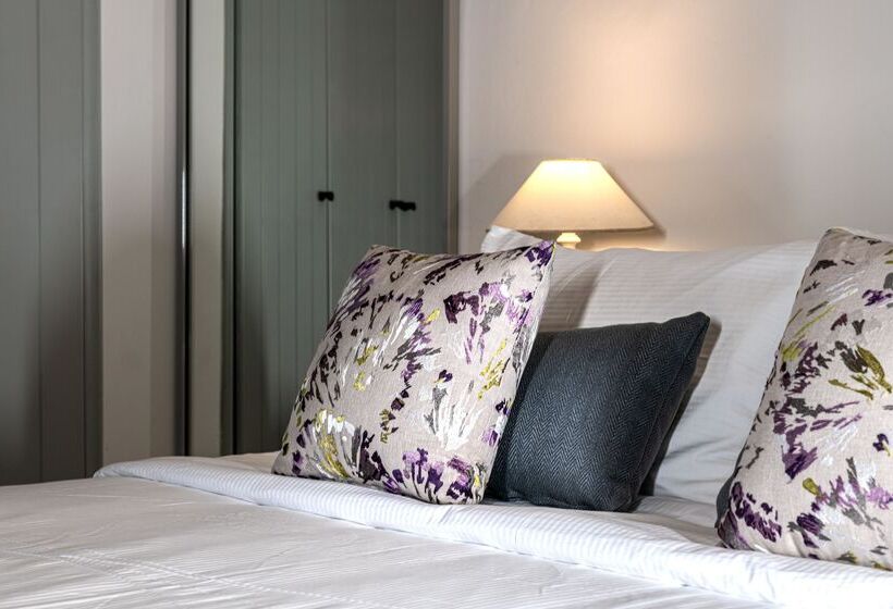 سوییت لوکس, Andronis Luxury Suites