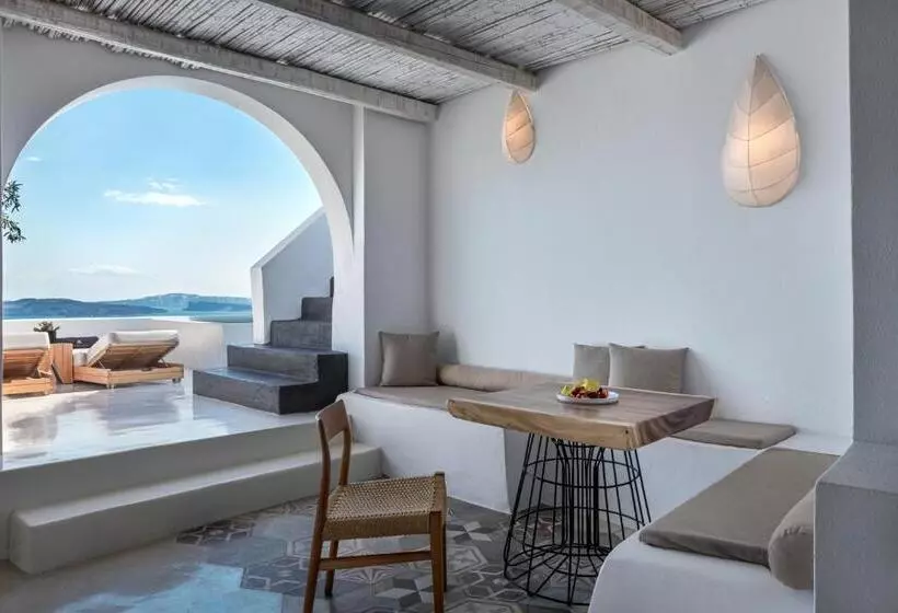 سوئیت دولوکس با چشم‌انداز, Andronis Luxury Suites