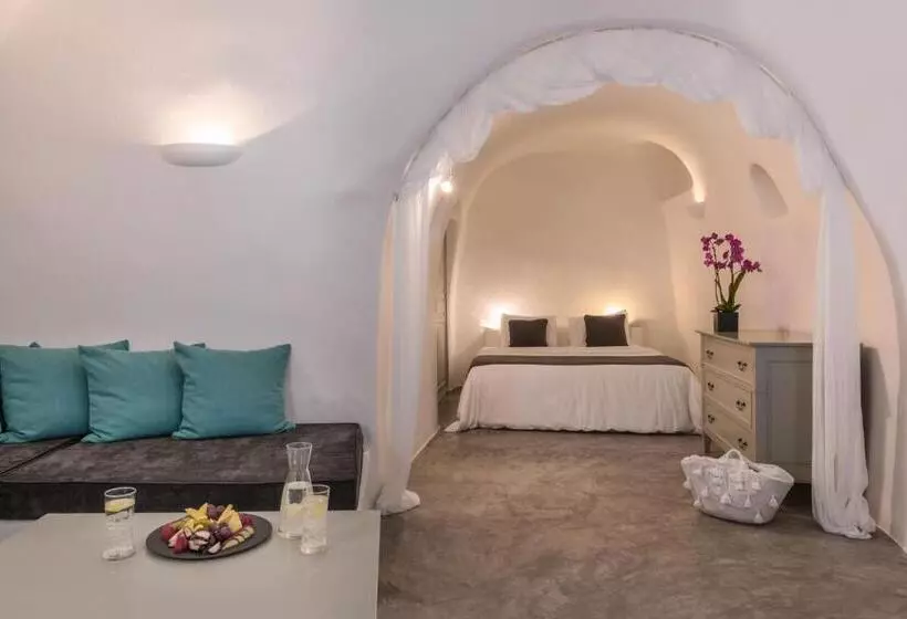 سوئیت دولوکس با چشم‌انداز, Andronis Luxury Suites