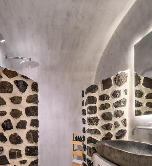 جناح سوبيريور مطل علي البحر, Andronis Luxury Suites