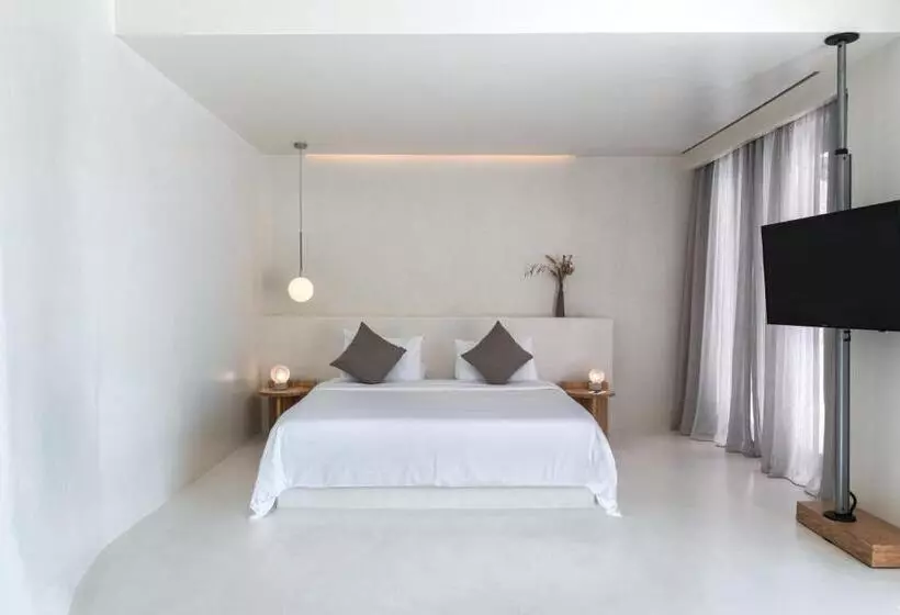 سوییت با استخر, Andronis Luxury Suites