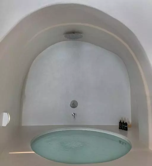 سوییت با استخر, Andronis Luxury Suites