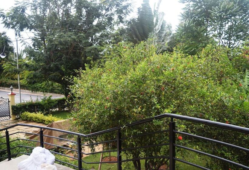 디럭스 룸, Clarks Exotica Convention, Resort & Spa