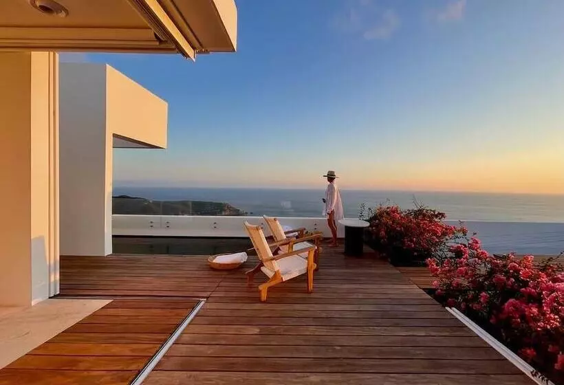 سوییت, Encanto Acapulco