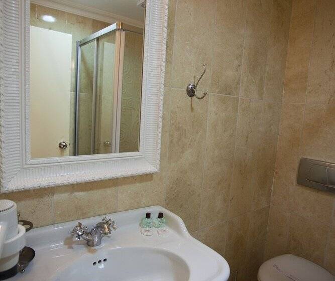 اتاق استاندارد با بالکن, Evsen