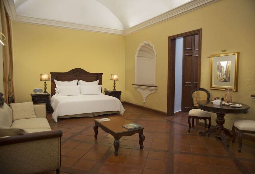 주니어 스위트, Fiesta Americana Hacienda San Antonio El Puente Resort & Spa