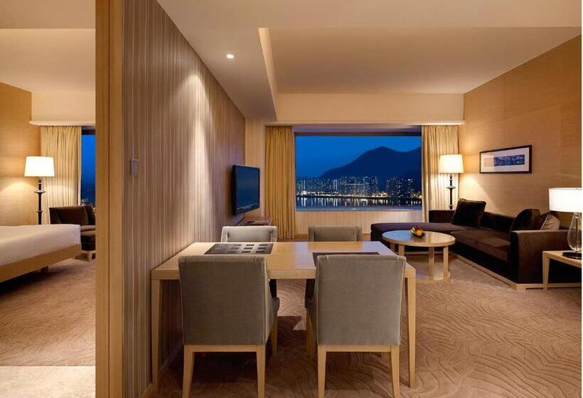 سوییت اجرایی, Hyatt Regency Hong Kong, Sha Tin