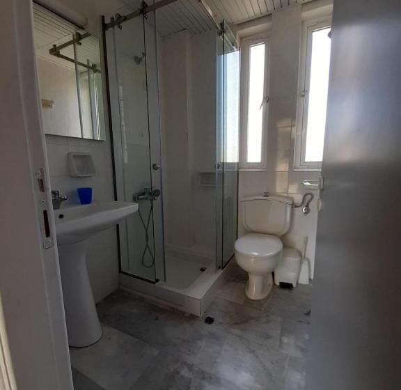 חדר סופריור, Kyriaki