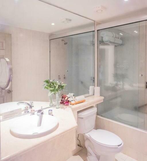 Номер Стандарт, Mision Grand Valle De Bravo