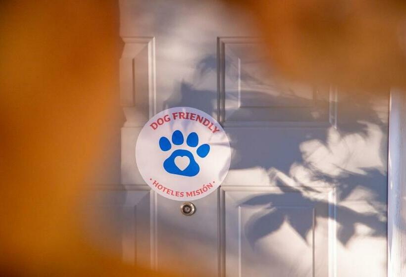 Номер Стандарт, Mision Grand Valle De Bravo