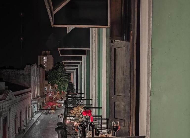 סוויטה, Piedra De Agua Merida