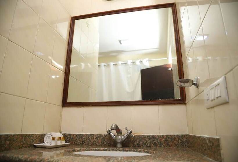 חדר דלוקס, Residency Palace