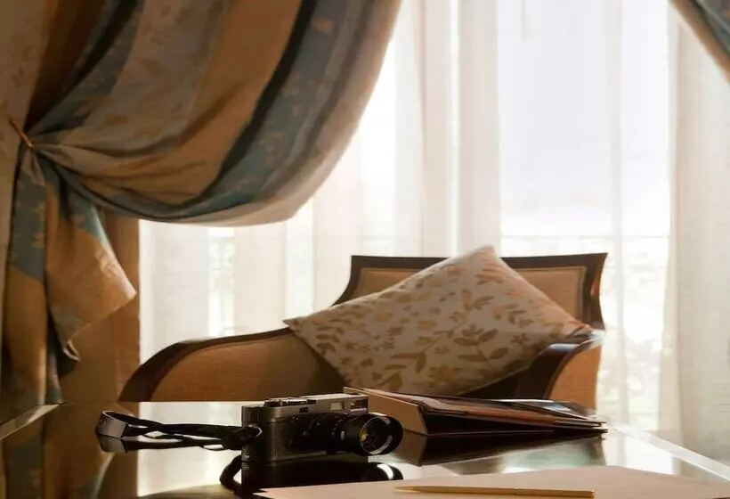 اتاق کلاسیک با تخت دوبل, Royal Hotel Oran   Mgallery Hotel Collection