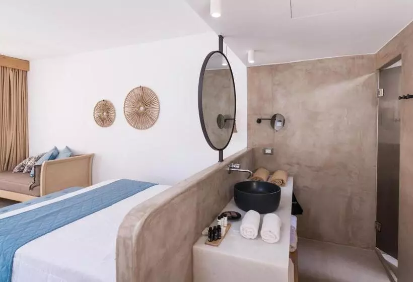 Talo 1 Makuuhuone, Seaside A Lifestyle Resort   Adults Only