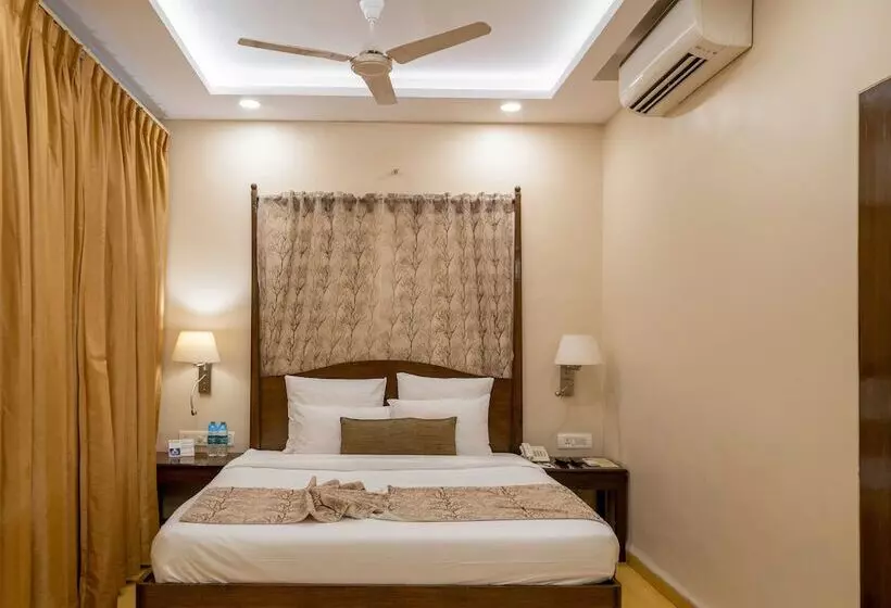 Superior-huone, The Crown Goa