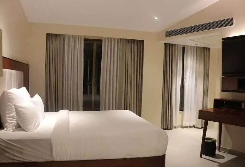 Premium-huone, The Crown Goa