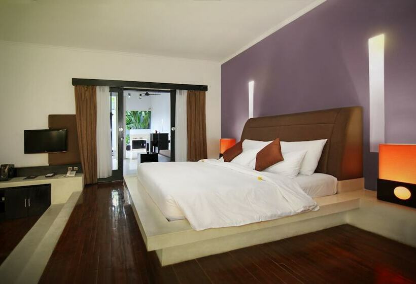 Вилла с 1 спальней и бассейном, The Seminyak Suite  Private Villa