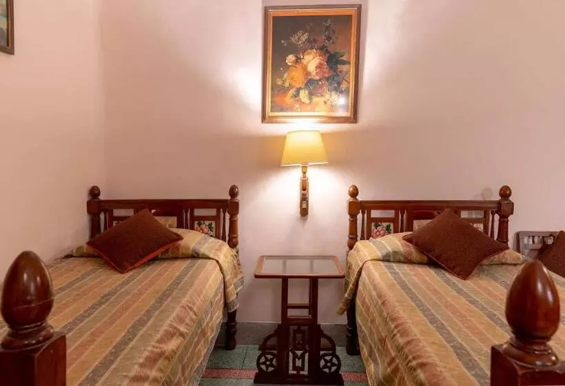 اتاق لوکس, Karni Bhawan Heritage Hotel Jodhpur
