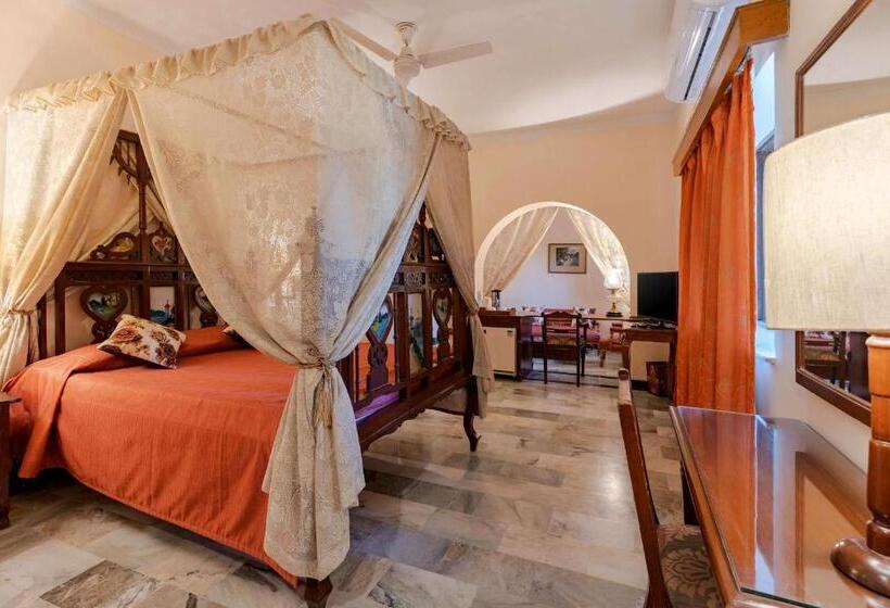 جناح, Karni Bhawan Heritage Hotel Jodhpur