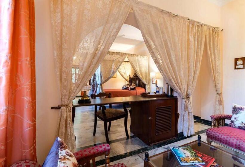 سوییت, Karni Bhawan Heritage Hotel Jodhpur