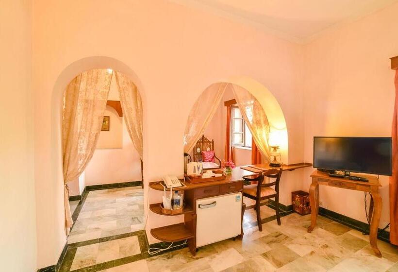 جناح, Karni Bhawan Heritage Hotel Jodhpur