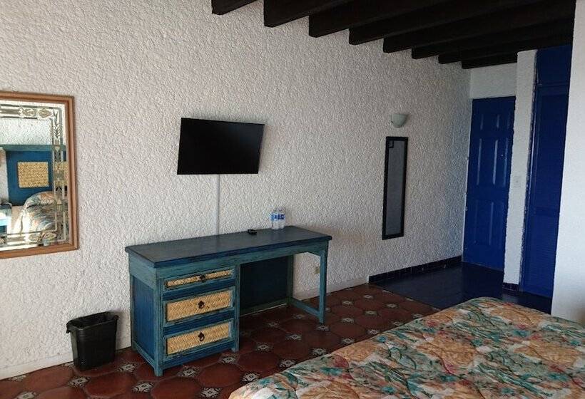 חדר סטנדרט נוף לים, Las Rocas Resort And Spa