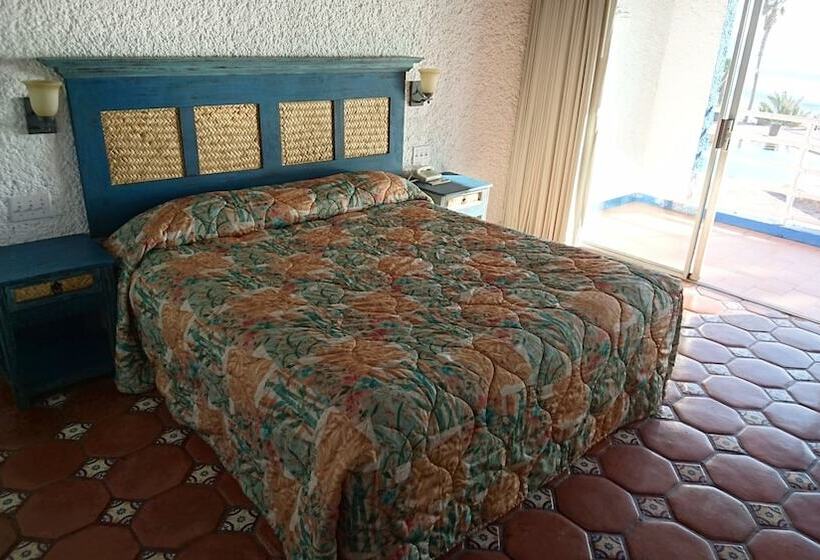 オーシャンビュースタンダードルーム, Las Rocas Resort And Spa