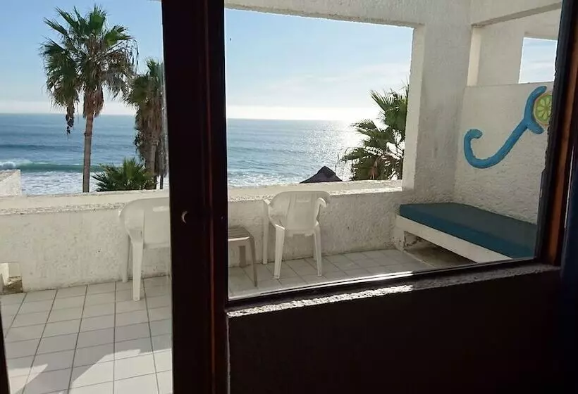 オーシャンビュースイート, Las Rocas Resort And Spa