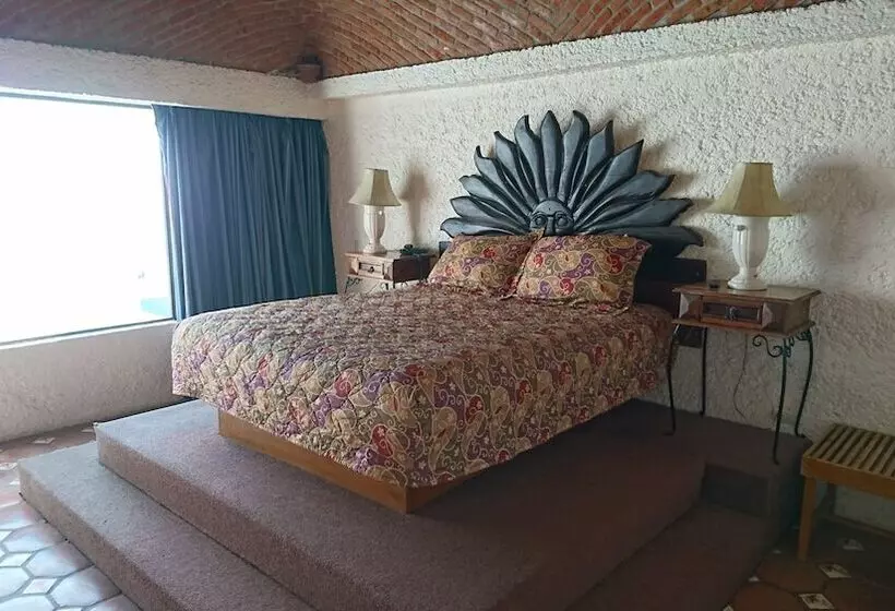 オーシャンビュースイート, Las Rocas Resort And Spa