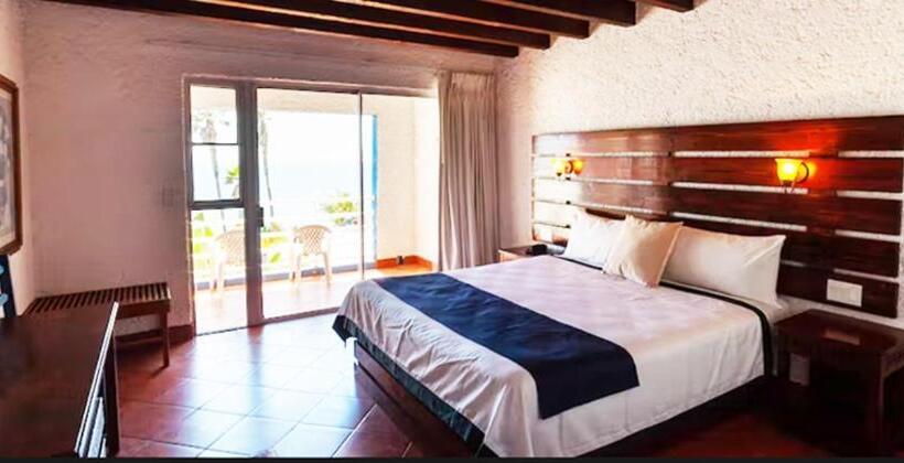 オーシャンビュースタンダードルーム, Las Rocas Resort And Spa