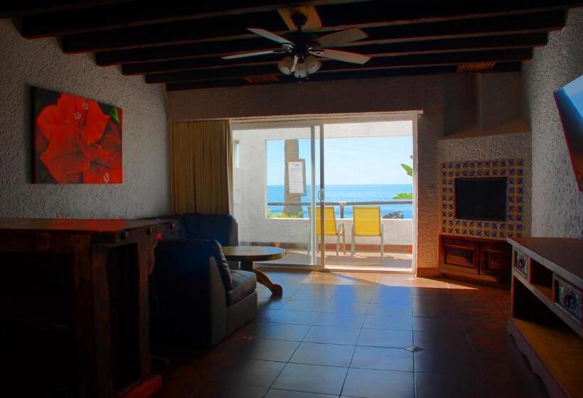 סוויטת סופריור נוף לים, Las Rocas Resort And Spa