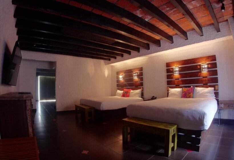 סוויטת סופריור, Las Rocas Resort And Spa