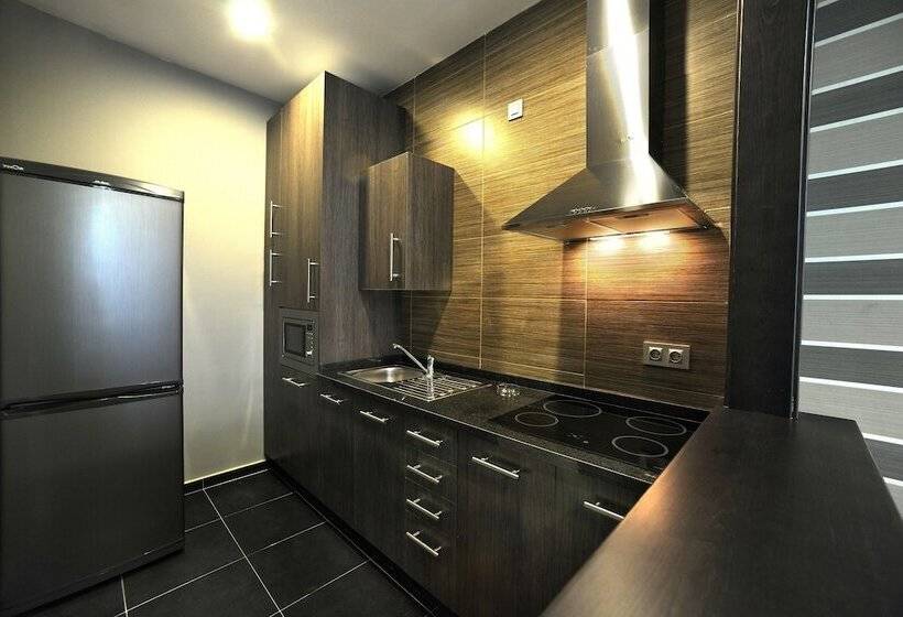 プールビューの２ベッドルームアパート, Leo Deluxe Punta Umbría