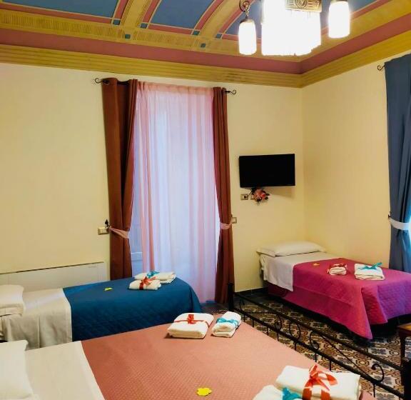 חדר דלוקס לשלושה, Domus Aurea