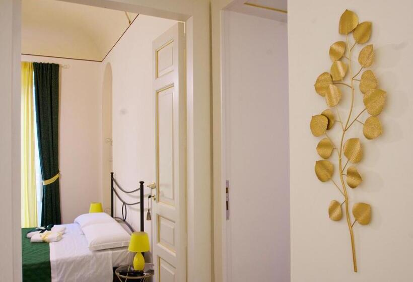 חדר סופריור עם מיטת קינג, Domus Aurea