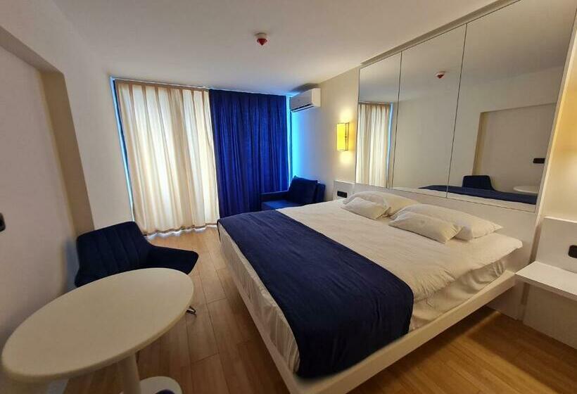 استودیوی استاندارد با چشم‌انداز دریا, Orbi City Sea Horizon