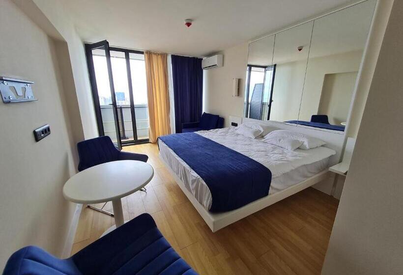 استودیوی استاندارد با چشم‌انداز دریا, Orbi City Sea Horizon