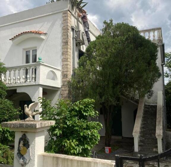 اتاق استاندارد, Studios Annie