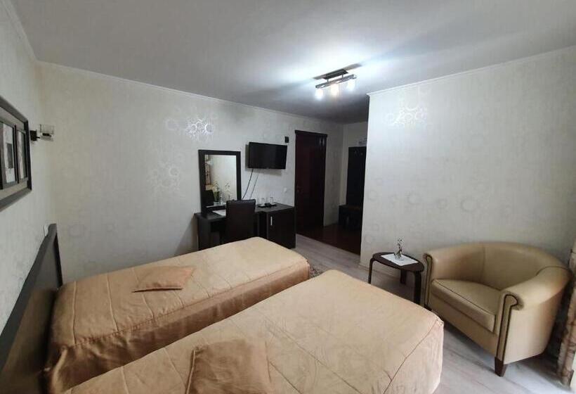 Номер Стандарт с Балконом, Vila Class