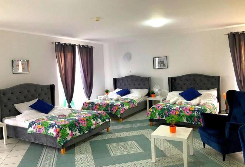 اتاق خانوادگی, Great Polonia Ustka