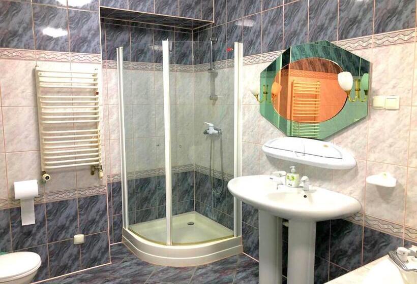 اتاق خانوادگی, Great Polonia Ustka